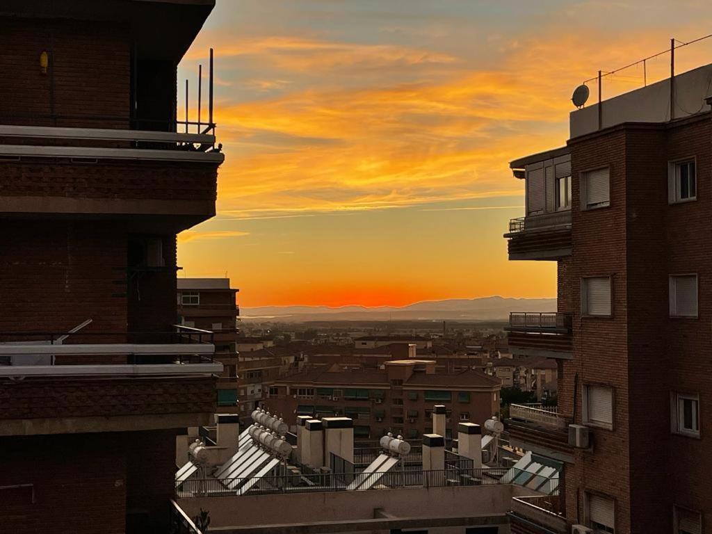 Precioso Apartamento. Buenas Vistas Y Tranquilidad Appartement Granada Buitenkant foto
